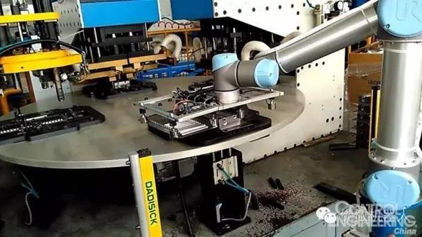 丹麦优傲机器人助力建霖工业实现柔性制造
