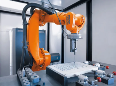 顺潮流而上,工业机器人出演制造业关键角色